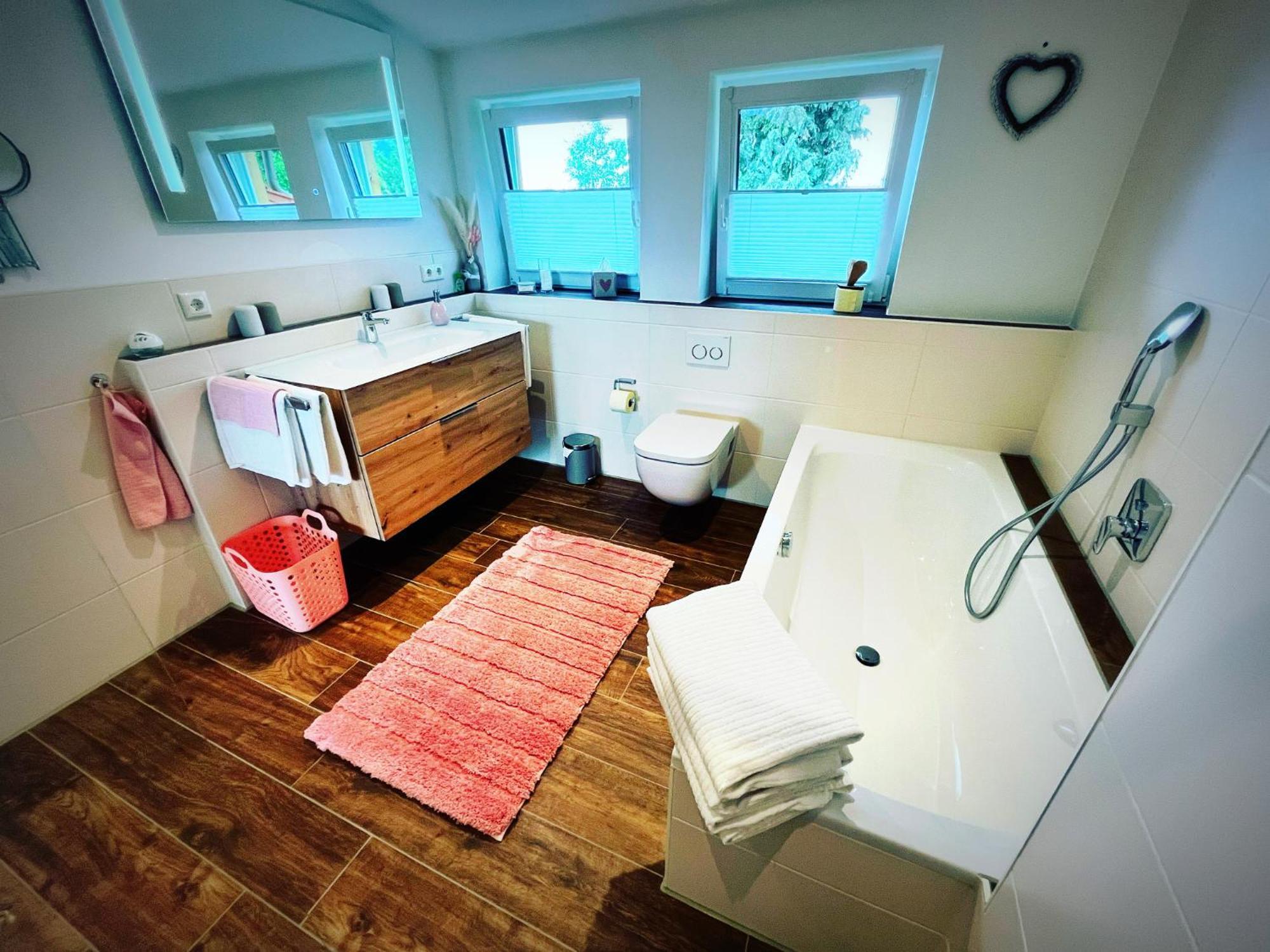 23 Neu Erbaute Ferienwohnung Mit Schloss- Und Panoramablick Halblech Exteriör bild