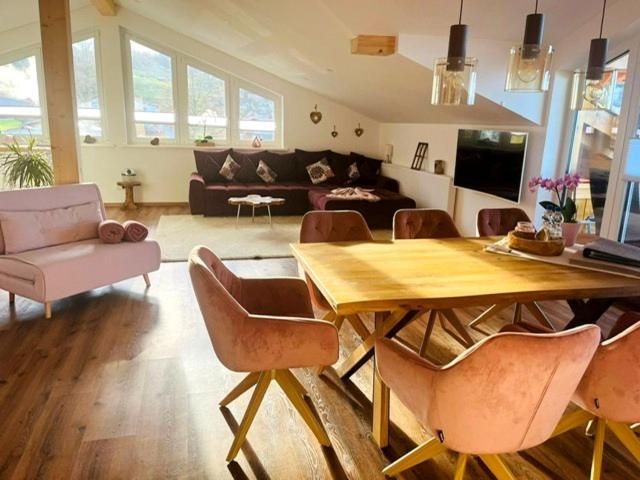 23 Neu Erbaute Ferienwohnung Mit Schloss- Und Panoramablick Halblech Exteriör bild